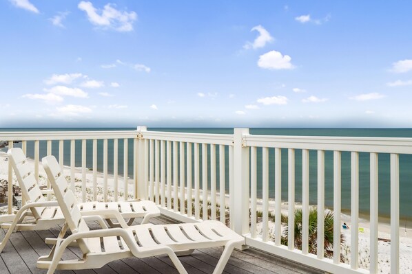 House, Multiple Beds (Five on the Beach) | Property grounds