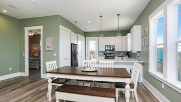 獨棟房屋, 3 間臥室 | 用餐區