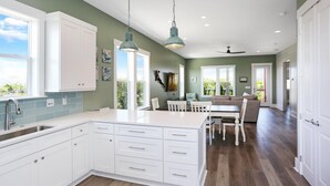 House, 3 Bedrooms | Private kitchen - Happy to be Here by Pristine Properties (Port St. Joe)