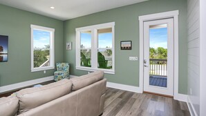 House, 3 Bedrooms | Living room - Happy to be Here by Pristine Properties (Port St. Joe)