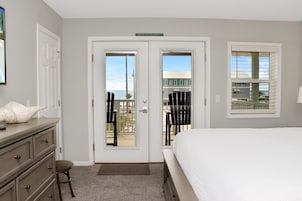 3 habitaciones, decoración personalizada y muebles diferentes