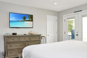 House, Multiple Beds (Oleander Place) | 3 bedrooms, individually decorated, individually furnished