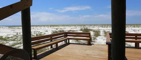 House, Multiple Beds (One More Time Again) | Terrace/patio