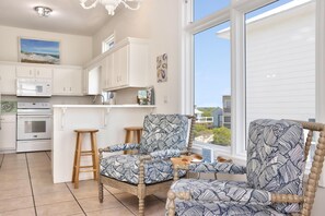 Maison, plusieurs lits (La Mer) | Cuisine privée