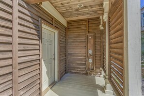 Maison, 2 grands lits (Island Idyl) | Enceinte de l’hébergement