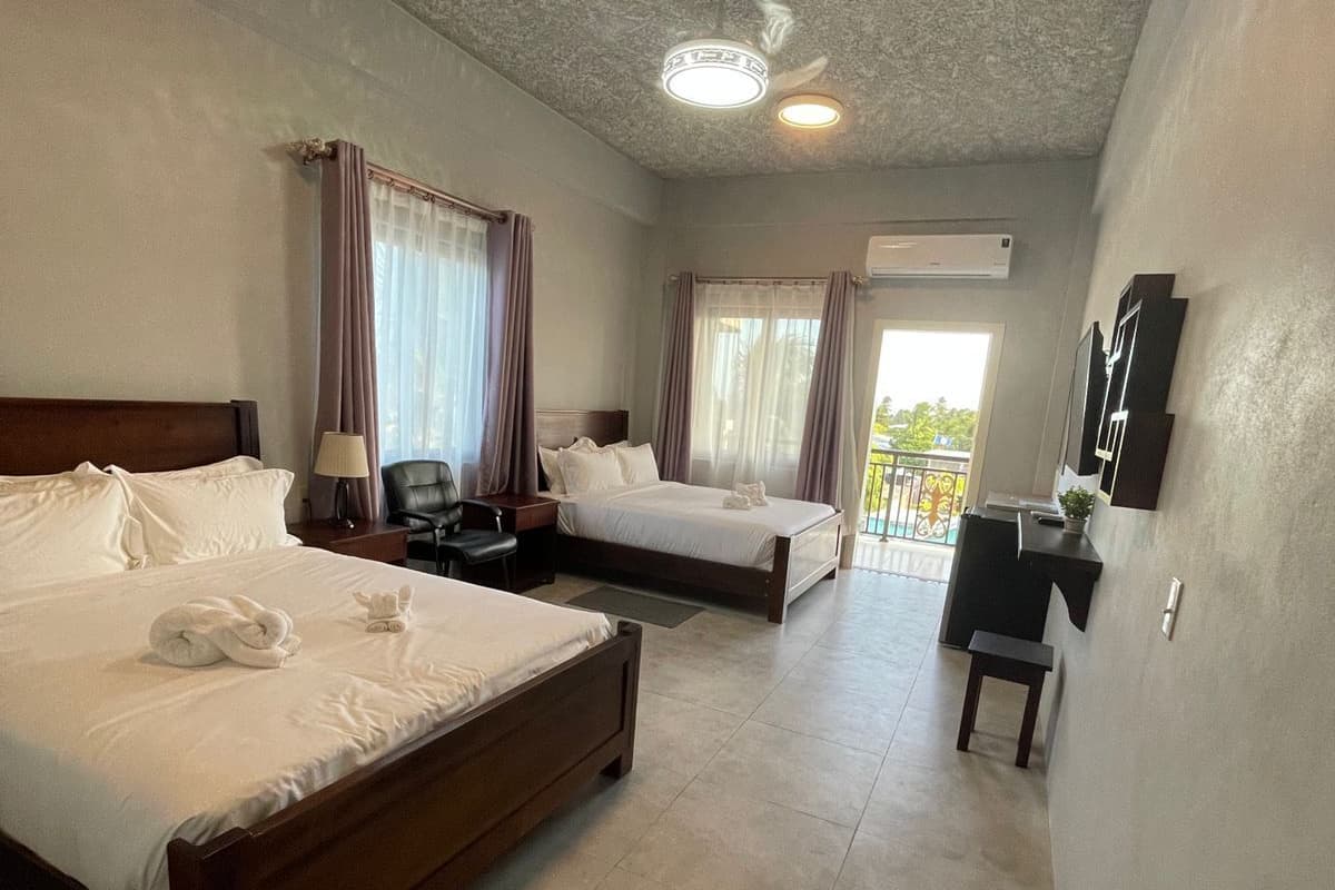 Double Balcony Room | Pillowtop beds, in-room safe, desk, laptop workspace