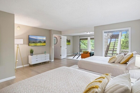 3 habitaciones, tabla de planchar con plancha, cuna de viaje y wifi