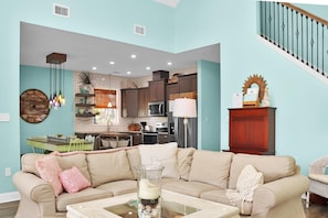 House, 1 King Bed (Rehoboth Cottage) | Living area