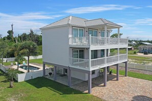 House, Multiple Beds (Pearly Shells) | Exterior