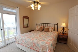 Városi lakás, 3 hálószobával | 3 hálószoba, egyedi dekoráció és egyedi berendezés