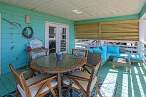 House, Multiple Beds (Pelican Bend) | Outdoor dining