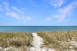 Maison, Plusieurs lits (Pelican) | Plage | Sur la plage