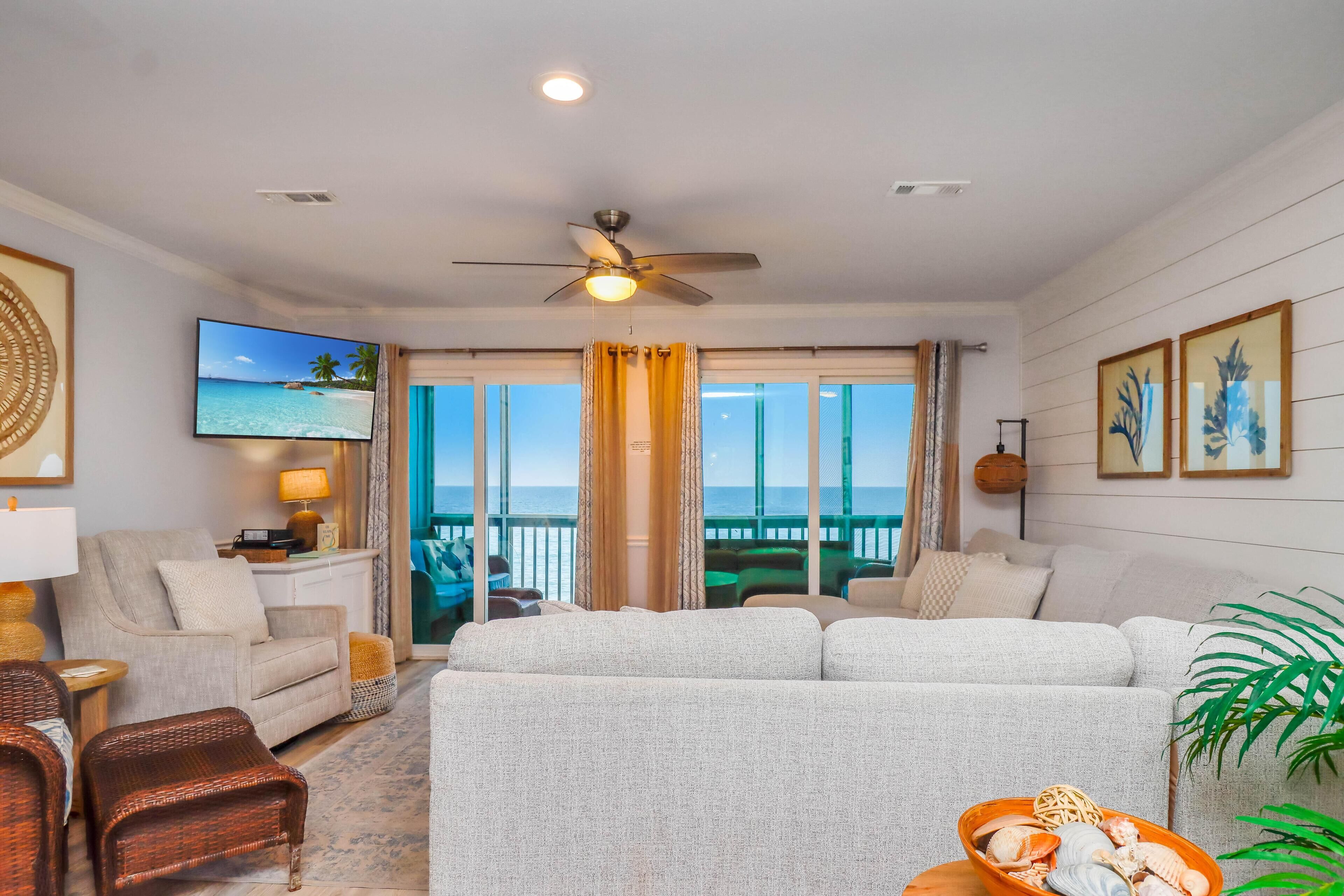 House, Multiple Beds (Their Inheritance) | Living area