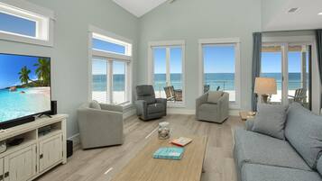 House, Berbilang Katil (Shore Looks Good) | Ruang tamu