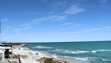 House, Multiple Beds (Villa del Sol) | Beach | On the beach