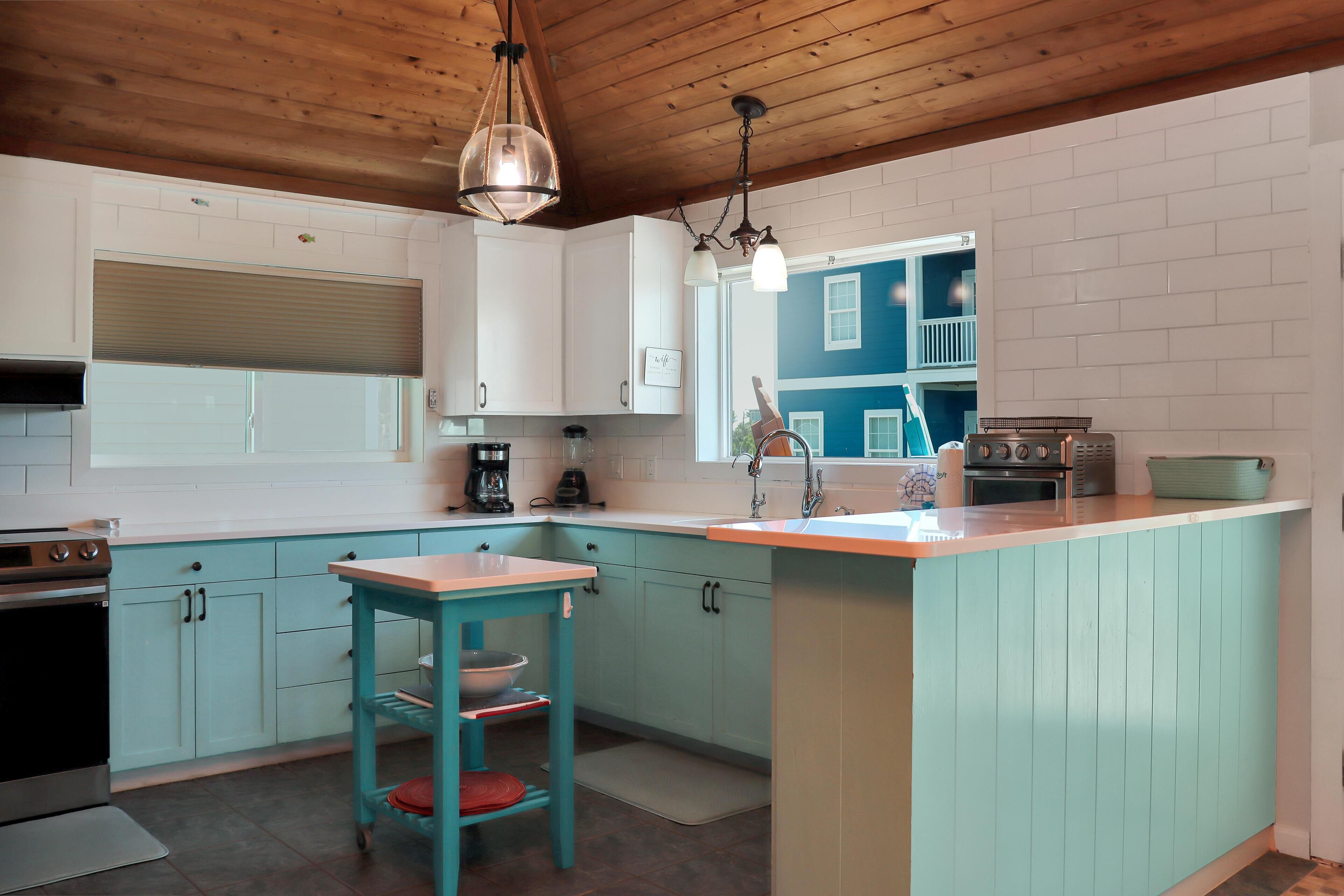 House, Multiple Beds (The Lookout) | Private kitchen