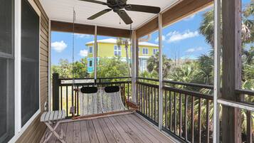 House, Multiple Beds, Beach View (Sweet Destiny) | Property grounds