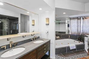 Bathroom - The House on the Blue Shore of Silence (Port St. Joe)