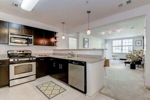 아파트, 침실 1개 | 전용 주방 | 전자레인지, 오븐, 쿡탑, 식기 세척기