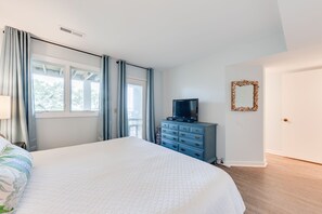 2 chambres, fer et planche à repasser, Wi-Fi gratuit, draps fournis