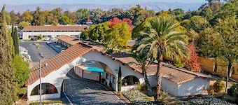 Super 8 by Wyndham San Jose Airport