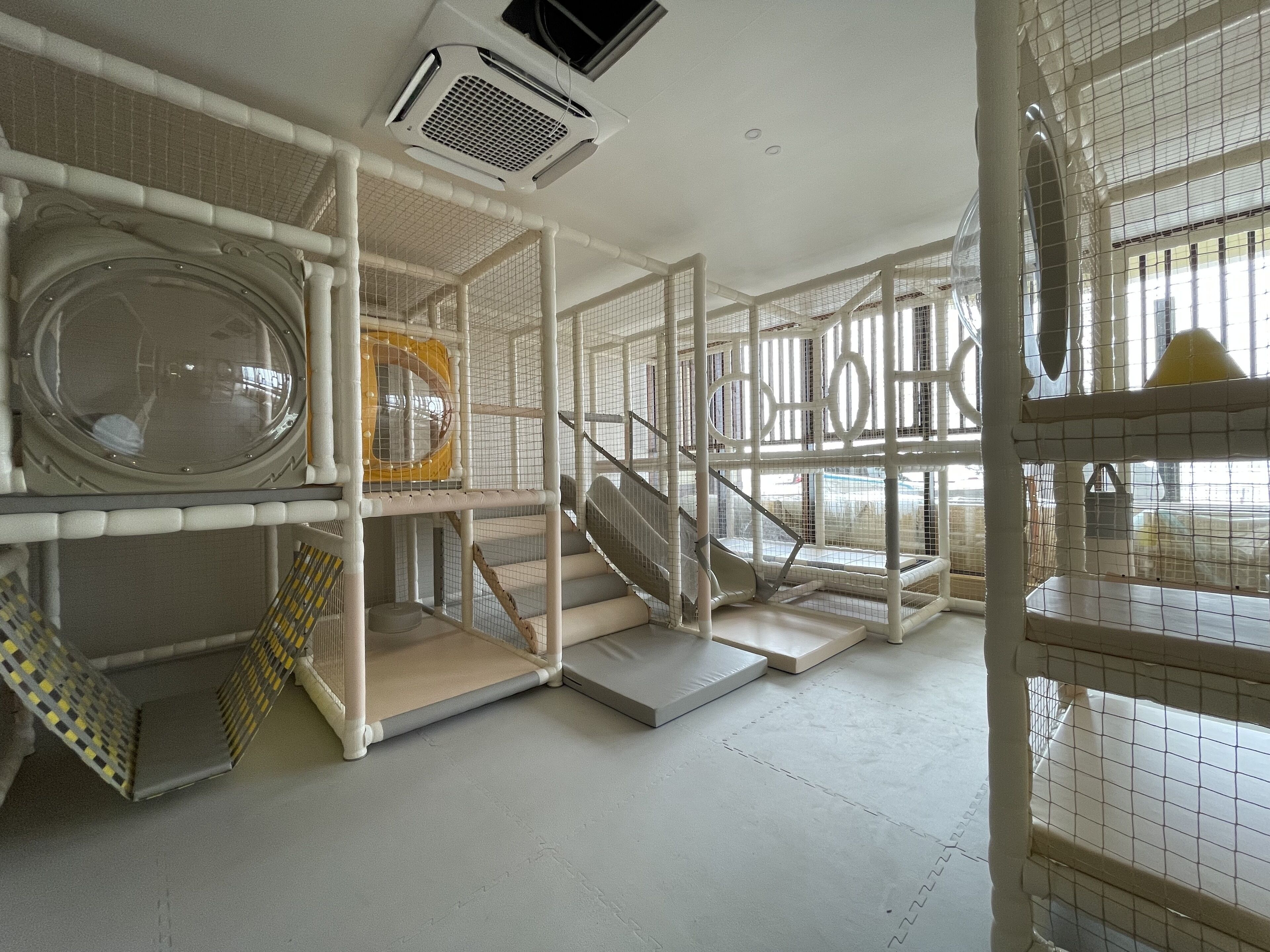 children’s play area – indoor