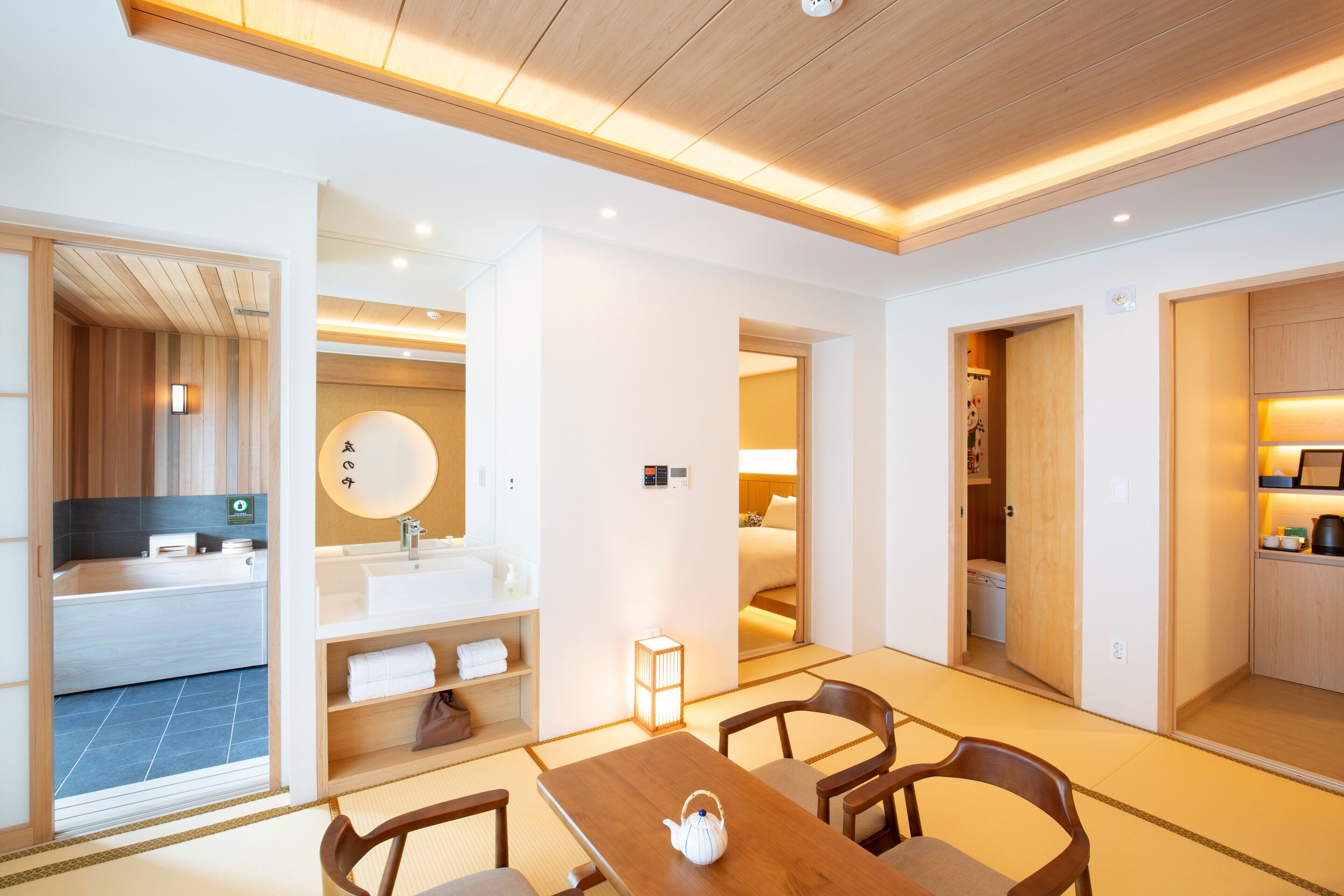 패밀리 더블룸 | 무료 WiFi, 침대 시트