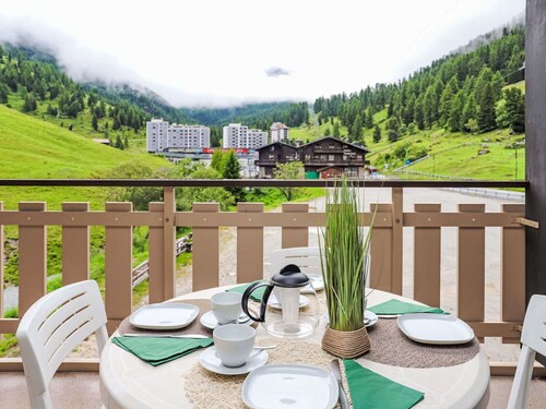 Schöne Wohnung für 4 Gäste mit  W-LAN, TV, Balkon und Haustiere erlaubt