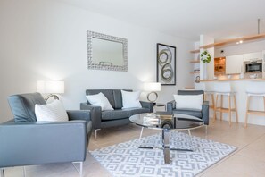 Fernseher, Netflix, Streaming-Dienste