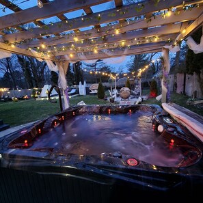 Bain à remous extérieur