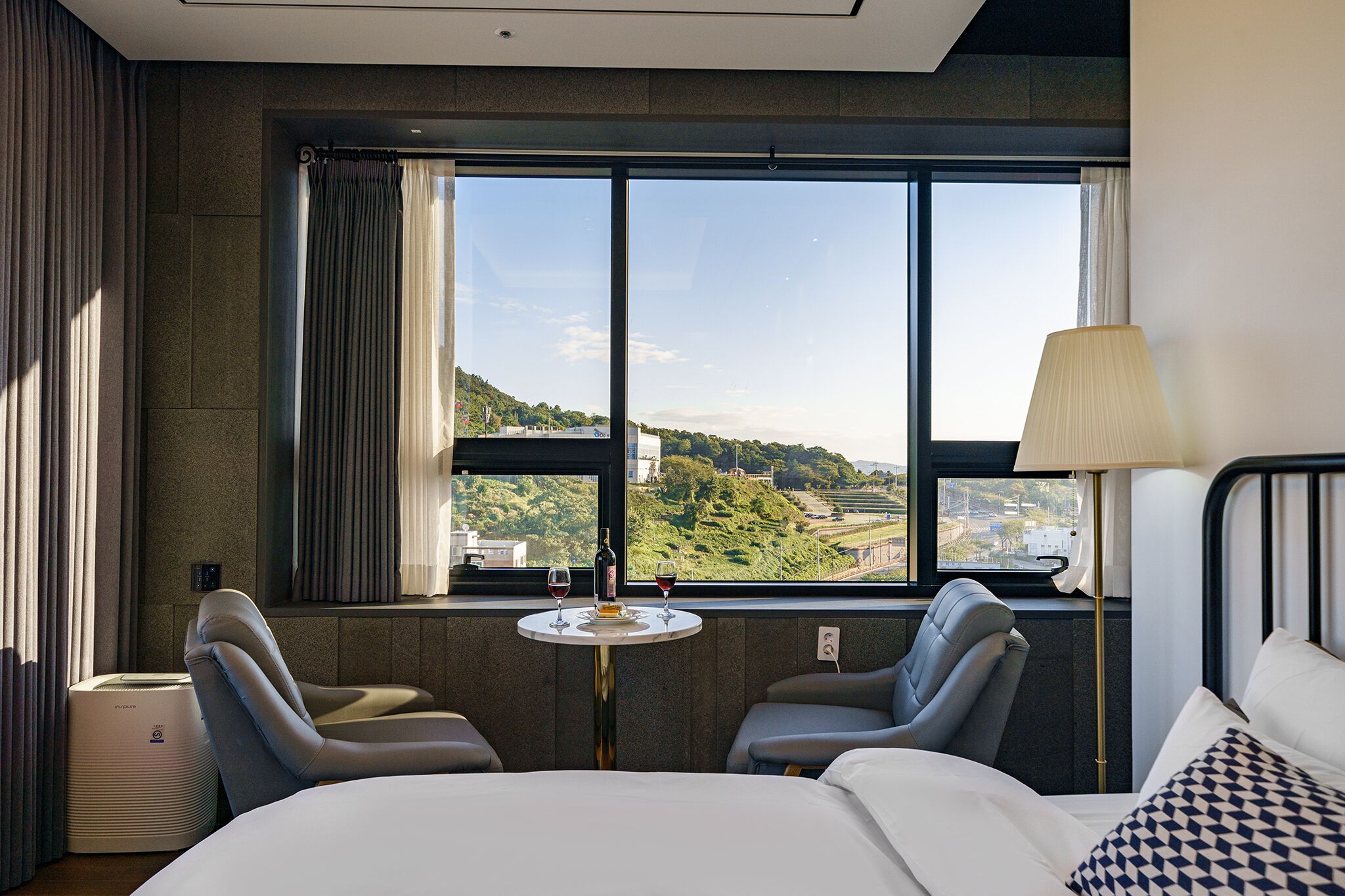 panoramic double room | egyptian cotton sheets, premium bedding, down duvets, tempur-pedic beds