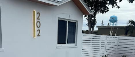 Enceinte de lâhĂ©bergement