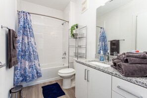 Bathtub