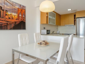 Dining - Apartment with pool and parking sea views (Miami Platja)