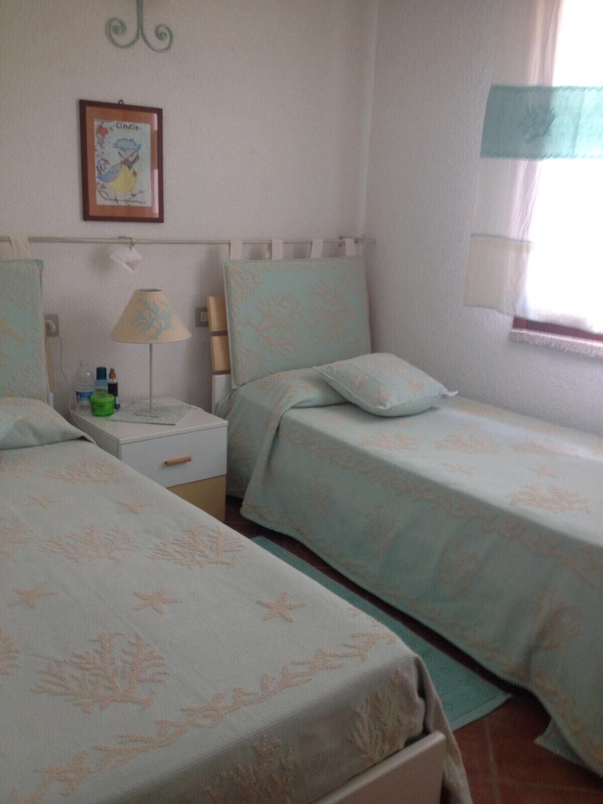 2 chambres, fer et planche à repasser, draps fournis