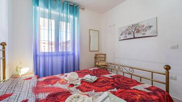 2 Schlafzimmer, Bügeleisen/Bügelbrett, kostenloses WLAN, Bettwäsche