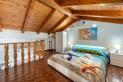 Holiday Home "Casa Ornella" with Air Conditioning and Wi-Fi