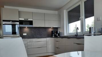 Fridge, microwave, oven, dishwasher