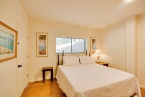 6 Schlafzimmer, laptopgeeigneter Arbeitsplatz, Internetzugang