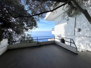 Property grounds - LA DICHA Roses / Roses - INTERimmo (Rosas / Roses)