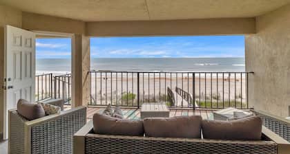 Wellness Retreat - Oceanfront condo w beach access