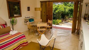 3 chambres, coffres-forts dans les chambres, bureau, Wi-Fi gratuit
