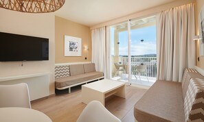 Apart Daire, 1 Yatak Odası, Balkon | 1 yatak odası, minibar, odada kasa, ücretsiz kablosuz İnternet 