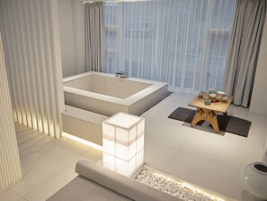 Blackout curtains, iron/ironing board, free WiFi, bed sheets - UH Suite The Myeongdong (Seoul)