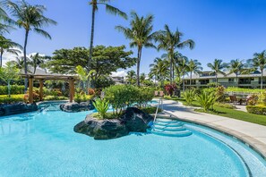 Pool - 🏖️Mauna Lani Golf Villas H22 | Golf Course Views + Private Beach Club (Kamuela)