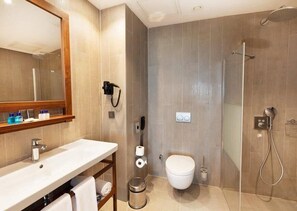 Superior Room | Bathroom - AQUA MOUNT HOTEL THERMAL SPA HOT SPRING (Kusadasi)