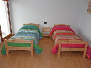 2 chambres, fer et planche Ă repasser, lit parapluie, Wi-Fi gratuit