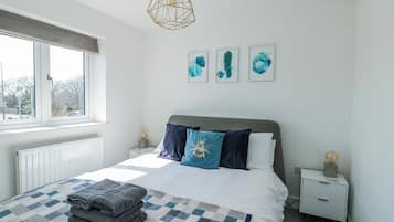 Cottage | 3 bedrooms, individually decorated, individually furnished, free WiFi