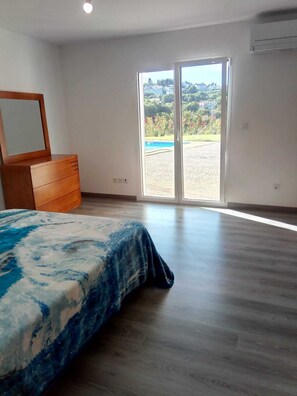 3 bedrooms, free WiFi, bed sheets