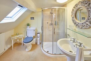 Nhà | Phòng tắm | Buồng tắm vòi sen, khăn tắm